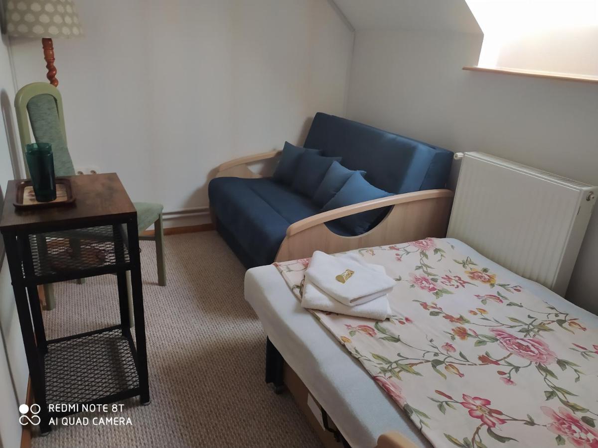 Janosi Vendeghaz Hotel Tiszafüred Eksteriør billede